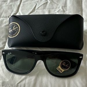 NWT NEW WAYFARER CLASSIC - RB2132, Black with G15 Lens